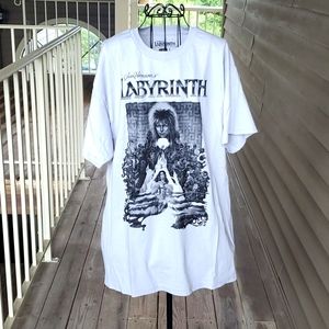 Nwot Labyrinth Retro Graffic Tee Shirt.